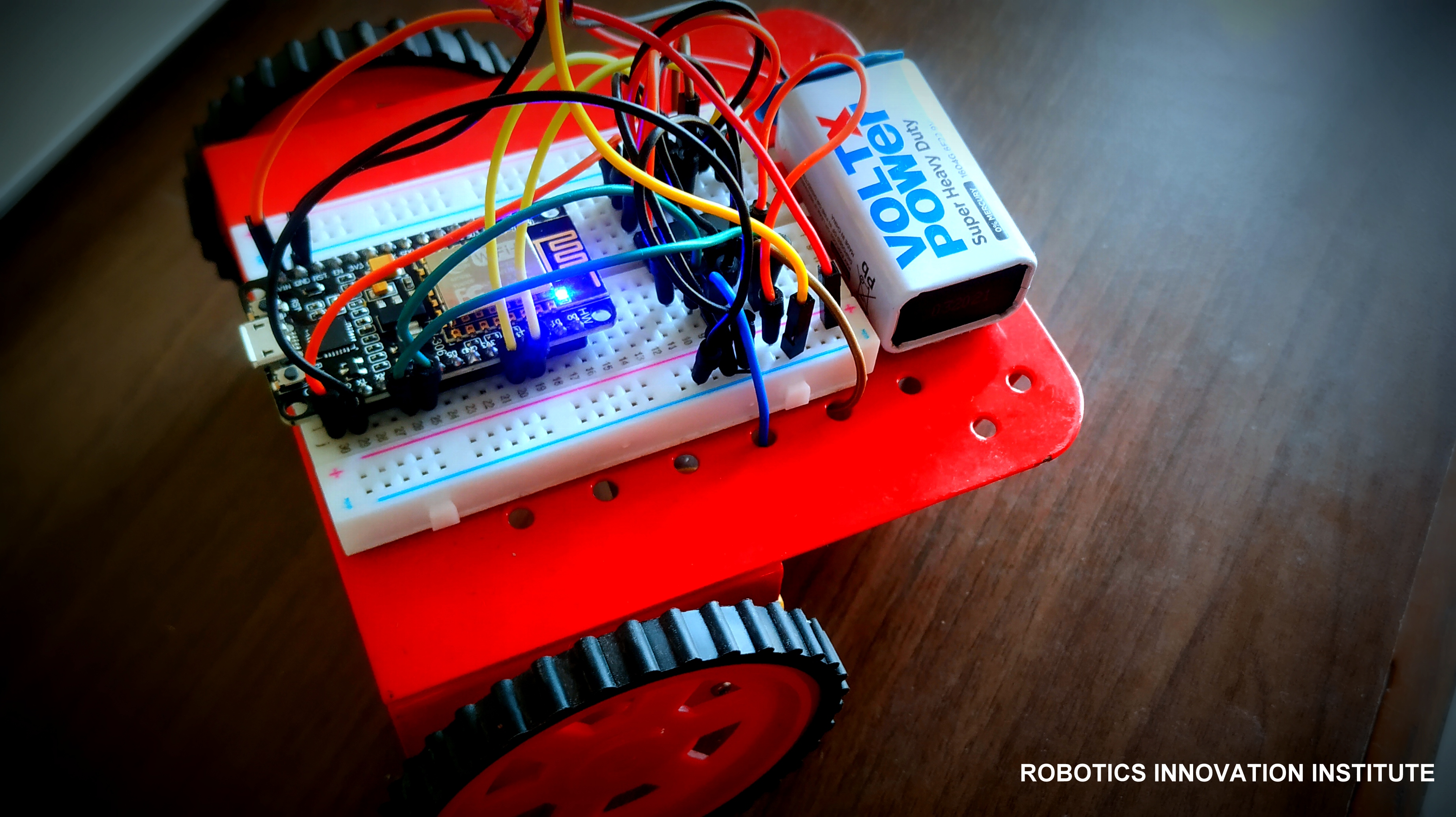 NodeMCU ESP8266 WiFi Robotic Car